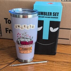Swifie Tumbler Purle  with Taylor Record Fearless Design